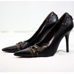 BCBG MAX AZRIA Italian Made Black Leather Spectator Pumps Size 7.5